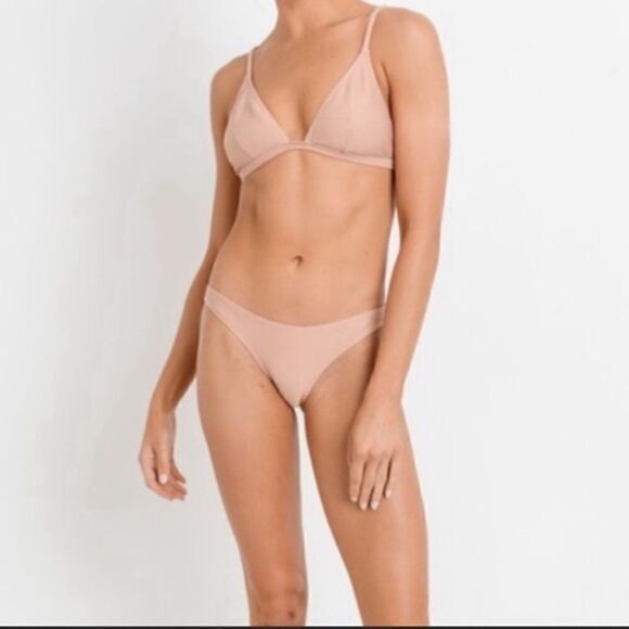 Triangle Cheeky Bikini - Picture 3 of 16